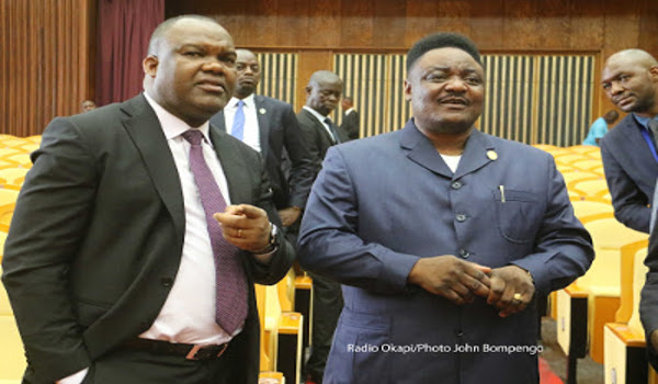 Le prsident de la CENI, Corneille Nangaa et le prsident du CNSA, Joseph Olenghankoy au cours de la runion tripartite CNSA, gouvernement et CENI  Kinshasa