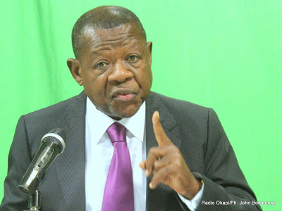 Point de presse du porte-parole du gouvernement, Lambert Mende Omalanga le 01/10/2015  Kinshasa