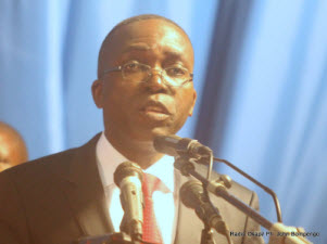 Matata Ponyo Mapon, premier ministre de la RDC le 07/05/2012 au Palais du peuple  Kinshasa