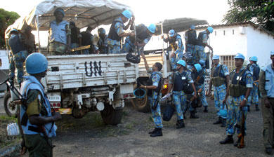 Le Conseil de scurit a dcid aujourd'hui de proroger le dploiement de la Mission des Nations Unies en Rpublique dmocratique du Congo (MONUC) jusqu'au 31 dcembre 2008.