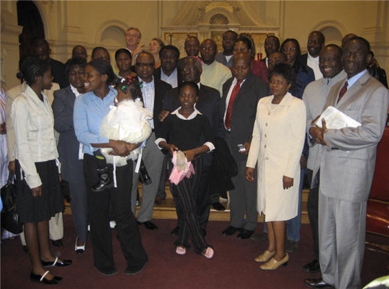 Mgr. Monsengwo rencontre la communaut congolaise de Washington,DC le 9.5.2006