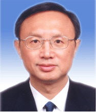 Le ministre chinois des  Affaires trangres Yang Jiechi effectuera une visite en Afrique  du Sud, en Rpublique dmocratique du Congo (RDC), au Burundi et  en Ethiopie du 7 au 11 janvier, a annonc la porte-parole du  ministre chinois des Affaires trangres Jiang Yu mercredi   Beijing.