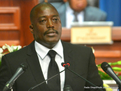 Le président Joseph Kabila devant les deux chambres du Parlement réunies en congrès le 14/12/2014 au palais du peuple à Kinshasa