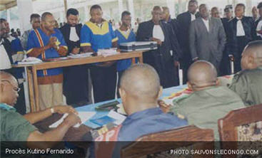 Le verdict attendu ce jeudi sur le dossier du pasteur de l'Armée de la victoire n'est pas tombé. La cour militaire de garnison de Kinshasa Gombe se donne 30 jours pour reprendre l'instruction afin, dit-elle, d'éclairer des zones d'ombre dans le dossier.