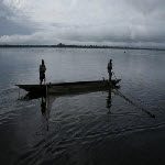 Pêcheurs sur le fleuve Congo