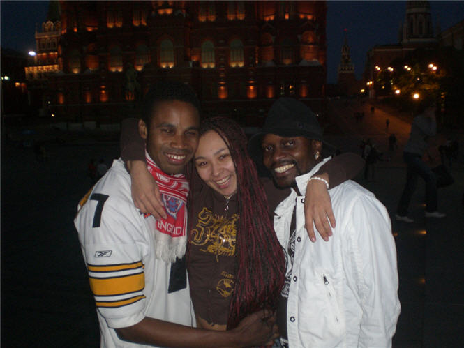 Serge Guyimba,Julya & Thierry Mbemba