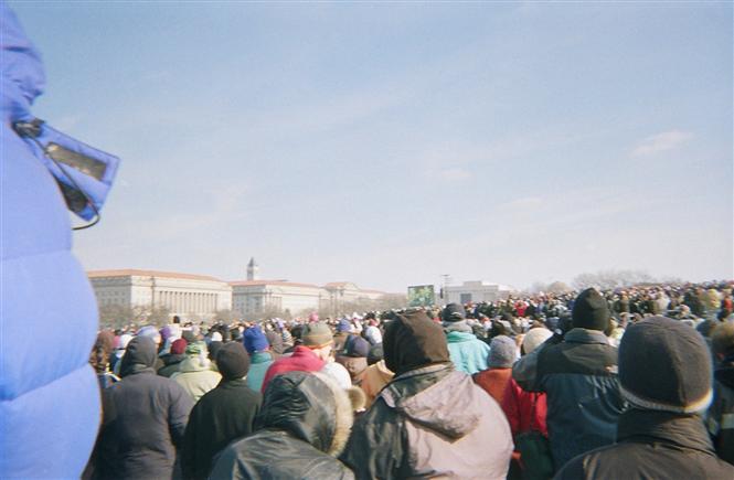 2.000.000 de personnes assistent à l'inauguration historique du Président Barack Obama au National Mall à Washington, DC.
