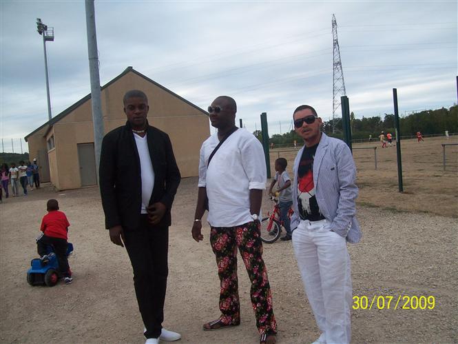 Fiston Molamba et Fiston Mutombo et Bijou Kisuka