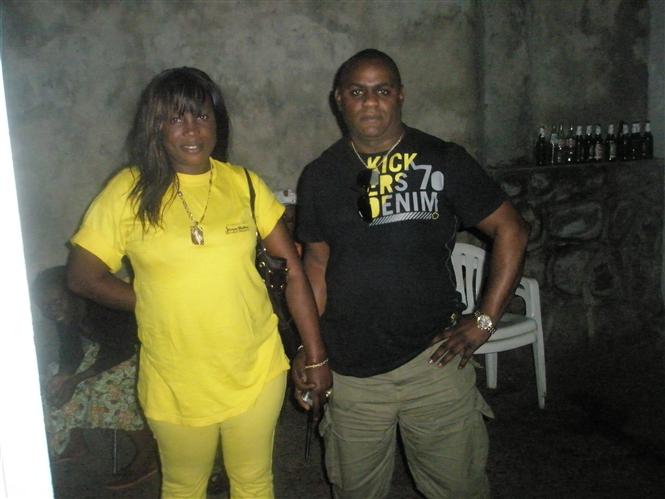 Di Mandiangu Zanga et sa soeur Maguy à Kinshasa